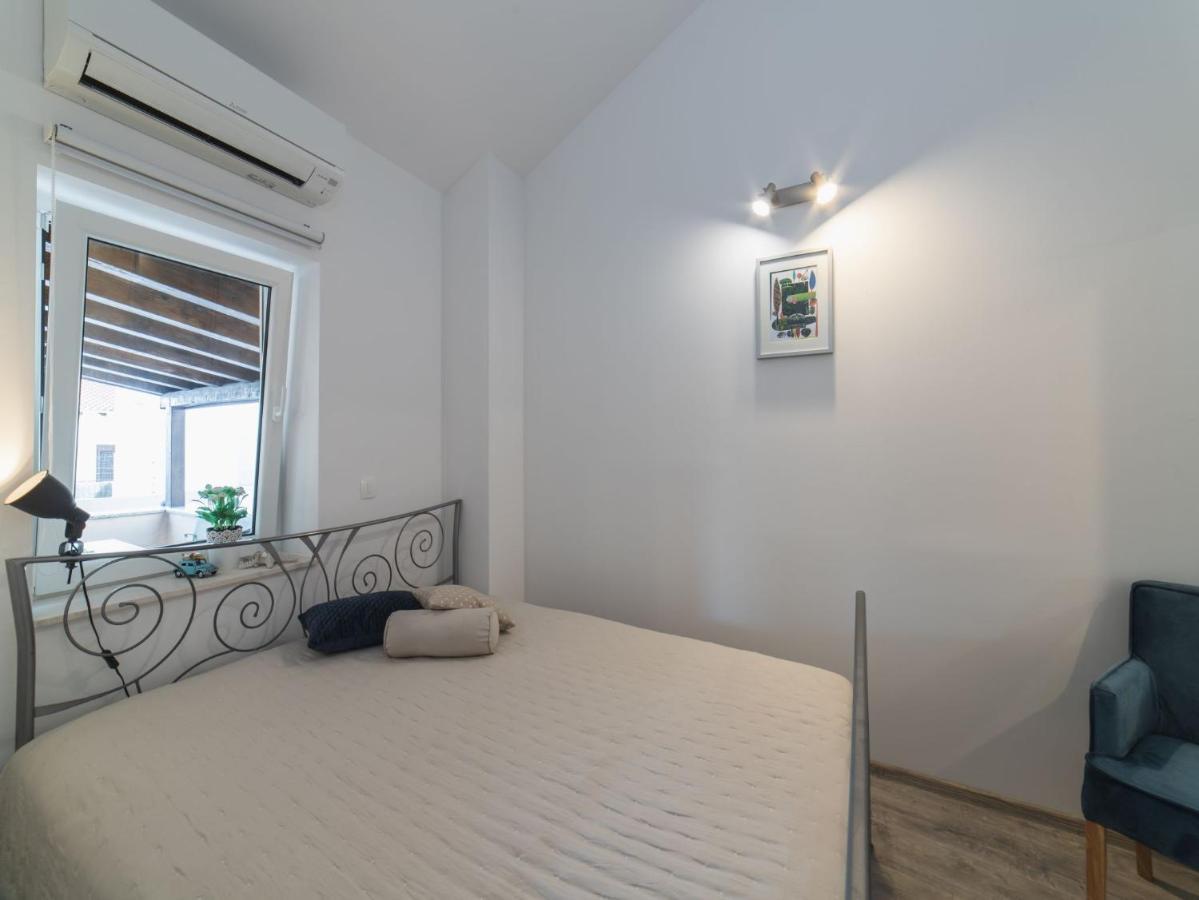 Apartment Fiora Kaštela المظهر الخارجي الصورة