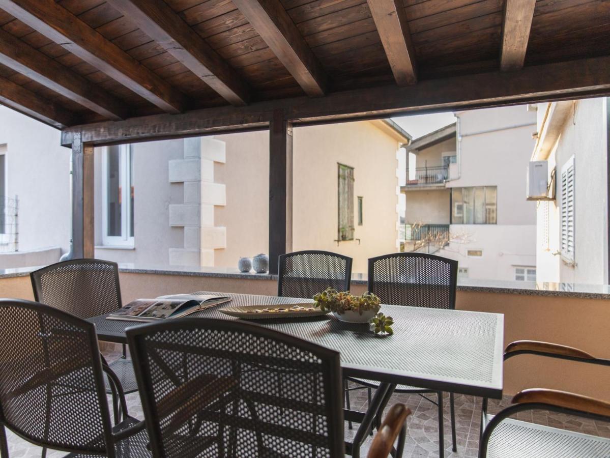 Apartment Fiora Kaštela المظهر الخارجي الصورة
