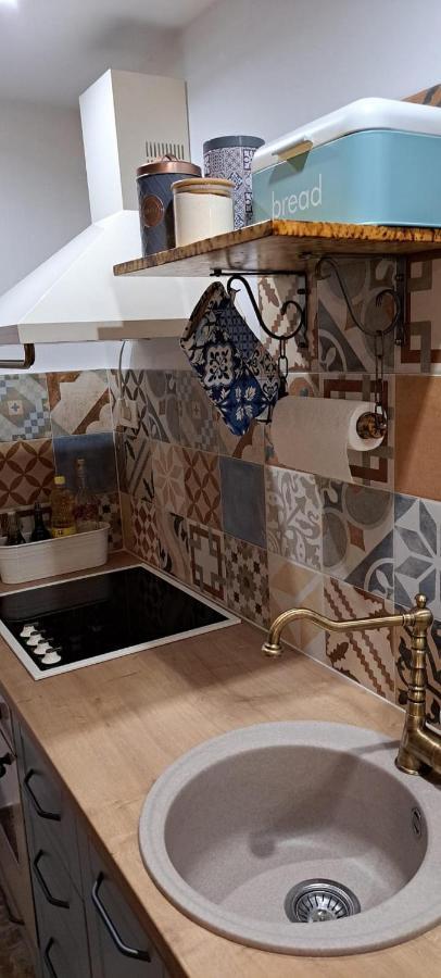 Apartment Fiora Kaštela المظهر الخارجي الصورة